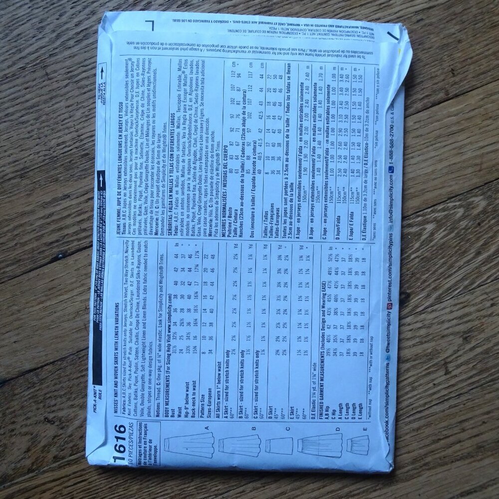 Simplicity 1616 Sewing Pattern - Picture 2 of 2